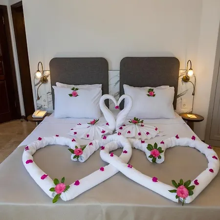 Orcey Hotell 3*